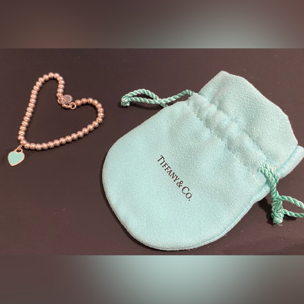 Tiffany & Co Blue Heart Tag Bead Bracelet in Silver, 4 mm